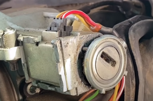 how to remove ignition lock cylinder chevy without key