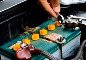 How to Reset Check Engine Light without Disconnecting Battery 2 how to reset check engine light without disconnecting battery